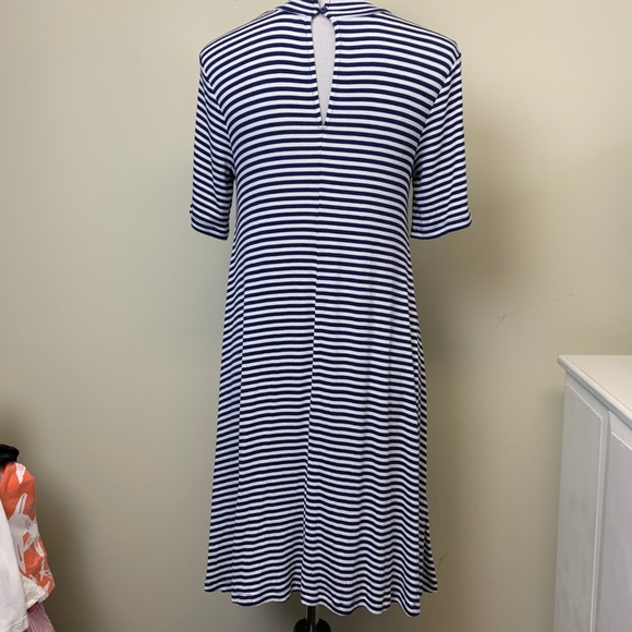Old Navy Swing Dress Size M - Picture 11 of 13
